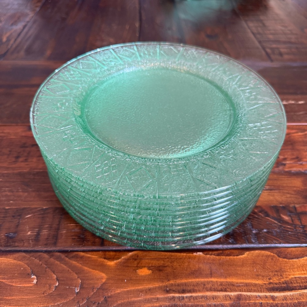 Set of 11 Indiana Green Textured Glass Salad/Dessert Plates. 9.75” diameter. GUC